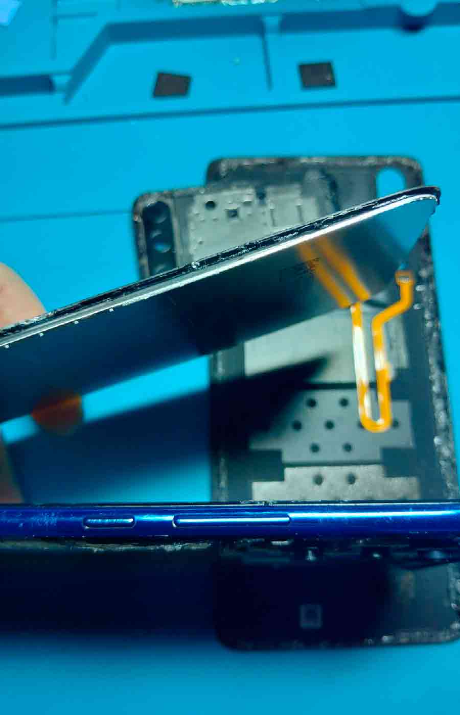 ремонт смартфона и айфона в Челябинске